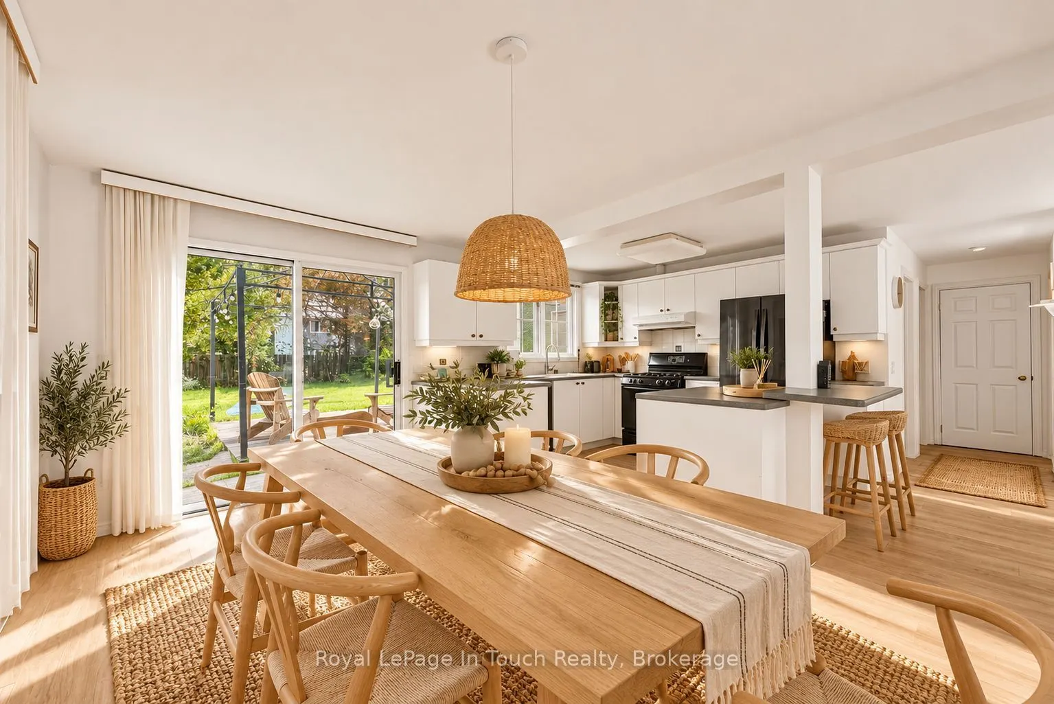 6 Arbor Road