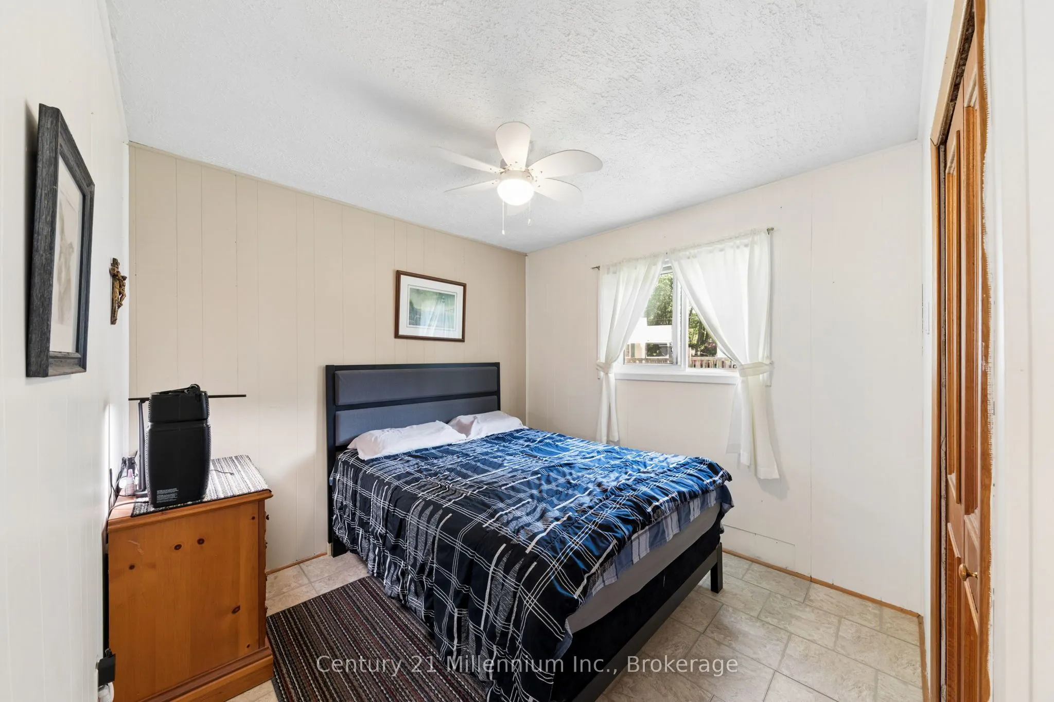 25 Glendale Avenue