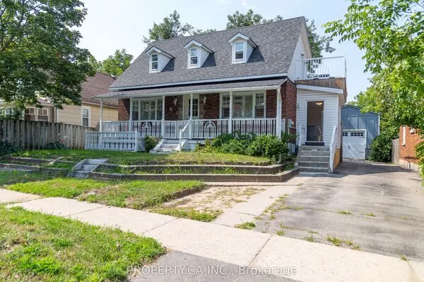 8 Dufferin Street