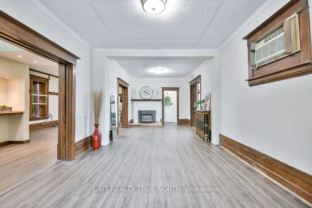 342 King Street