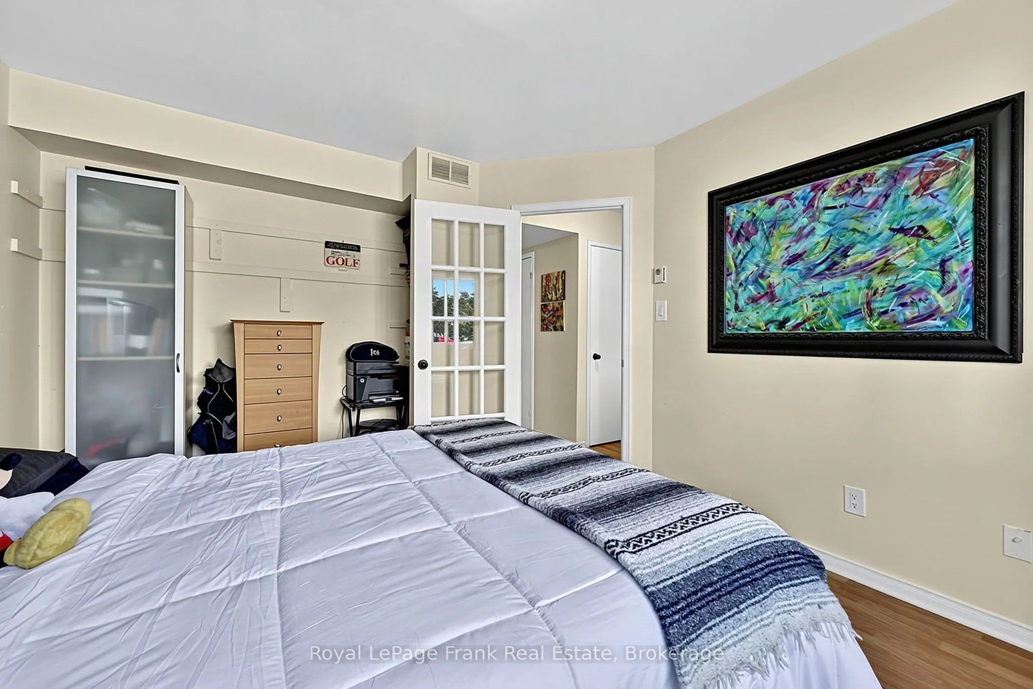 21 Laguna Parkway ## 21