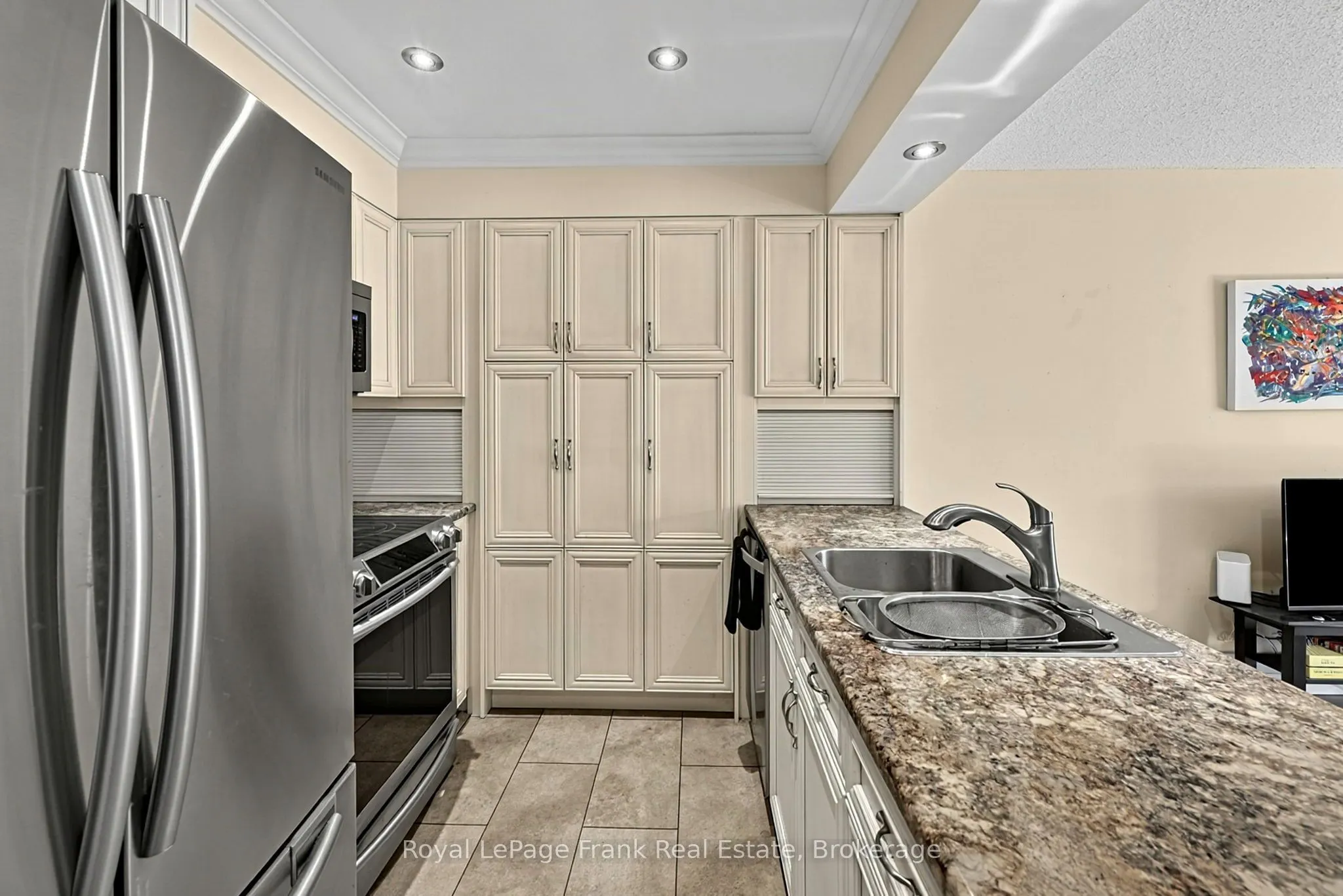 21 Laguna Parkway ## 21