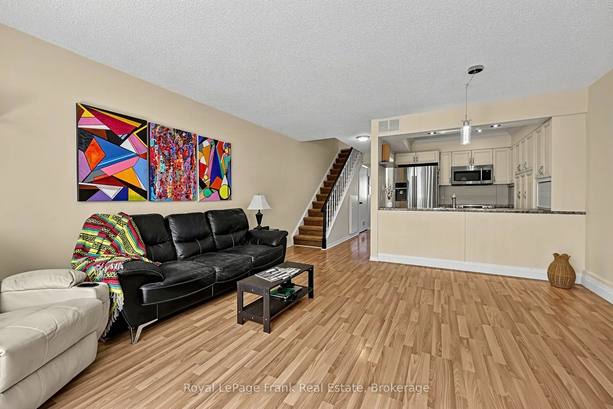 21 Laguna Parkway ## 21