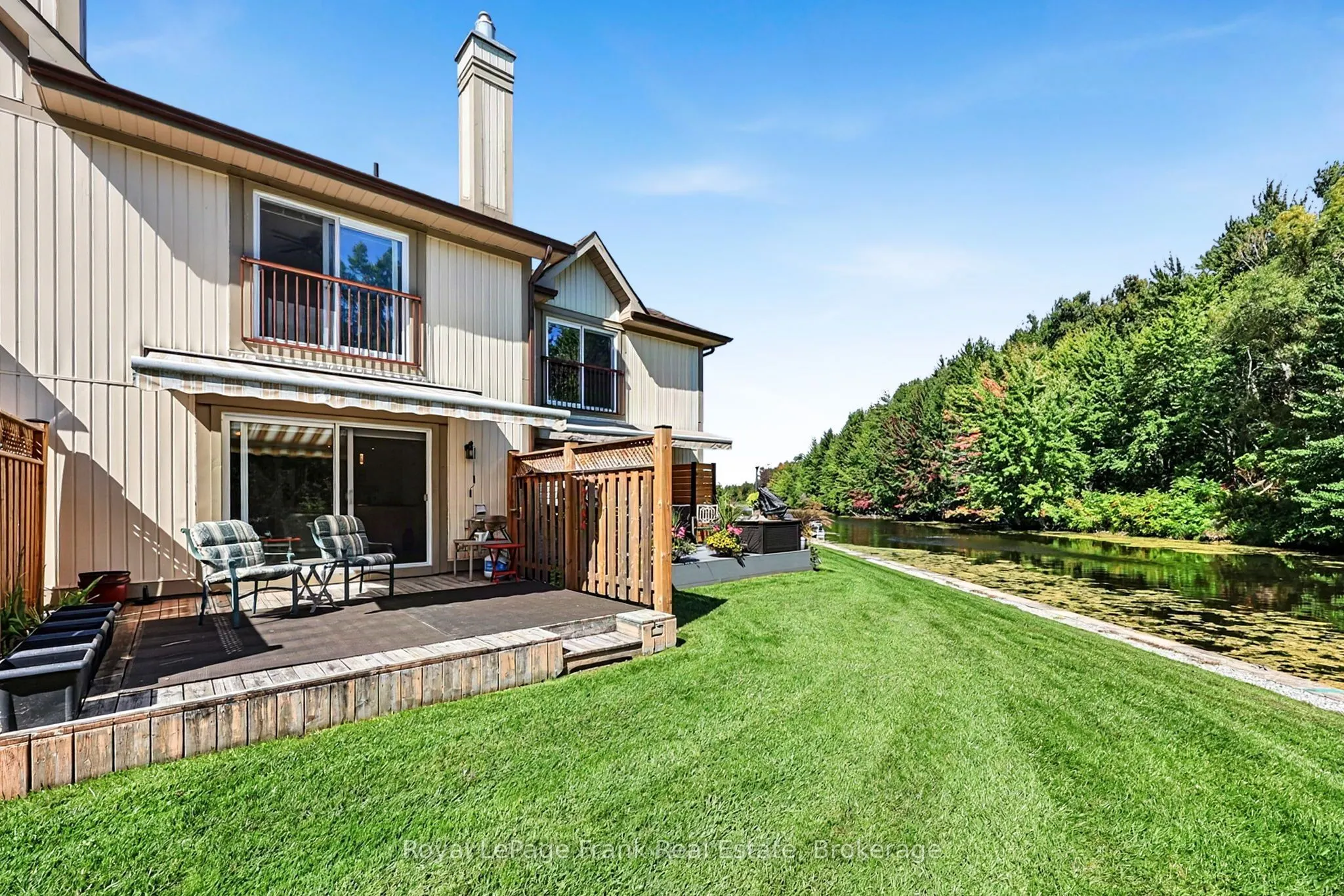 21 Laguna Parkway ## 21