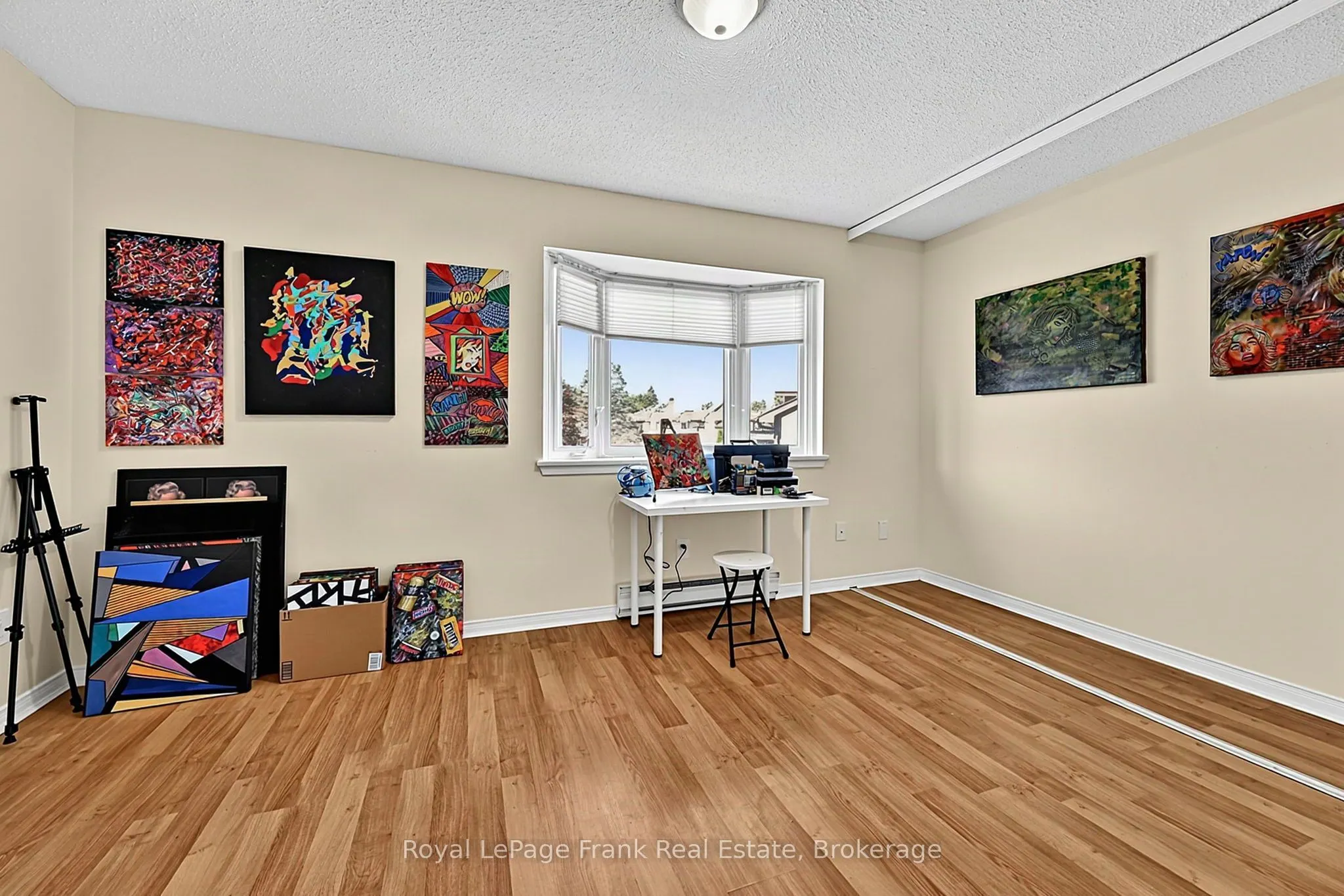 21 Laguna Parkway ## 21