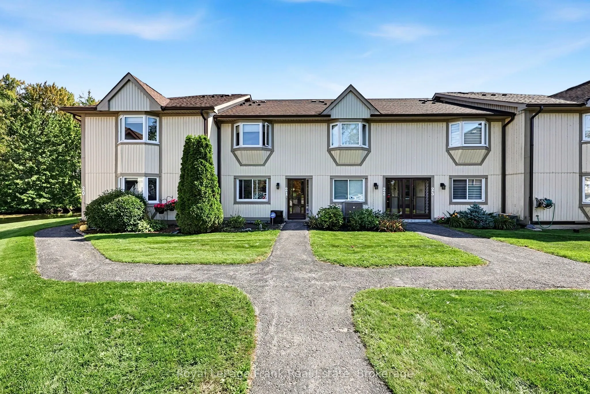 21 Laguna Parkway ## 21