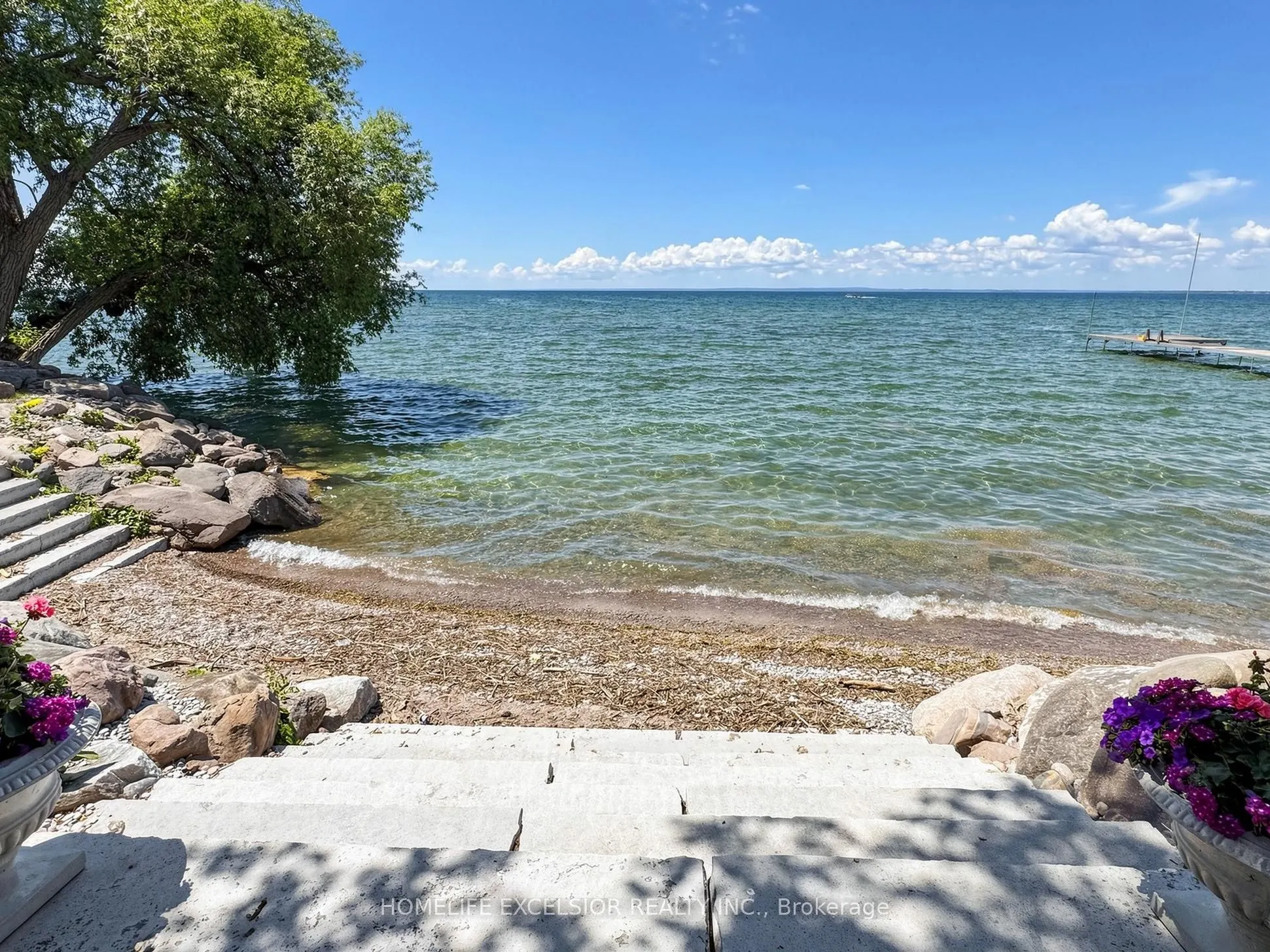 2156 Lakeshore Drive