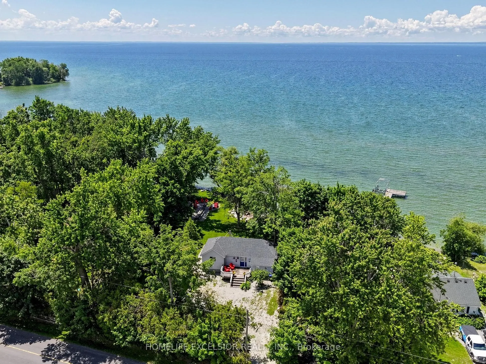 2156 Lakeshore Drive