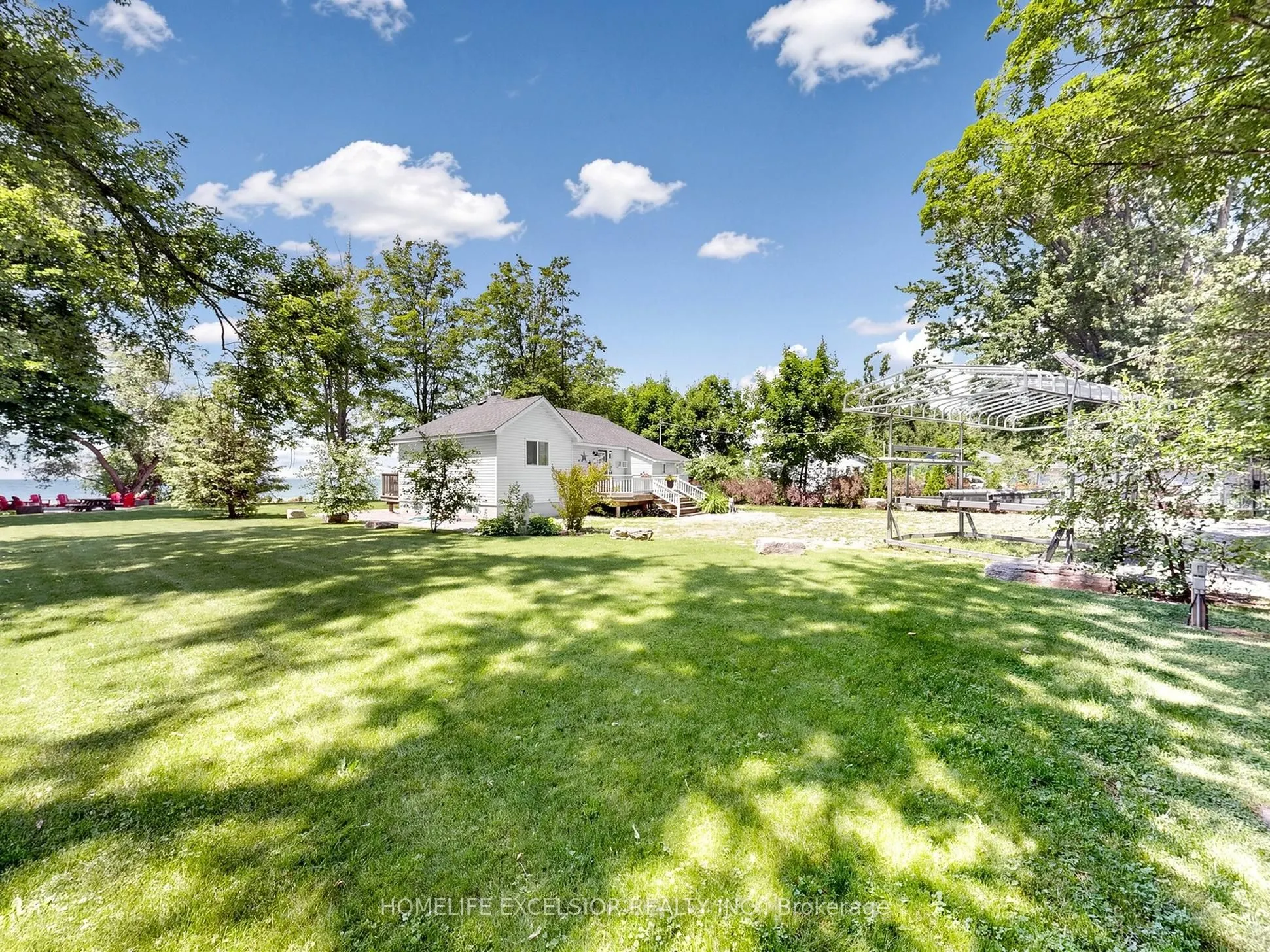 2156 Lakeshore Drive