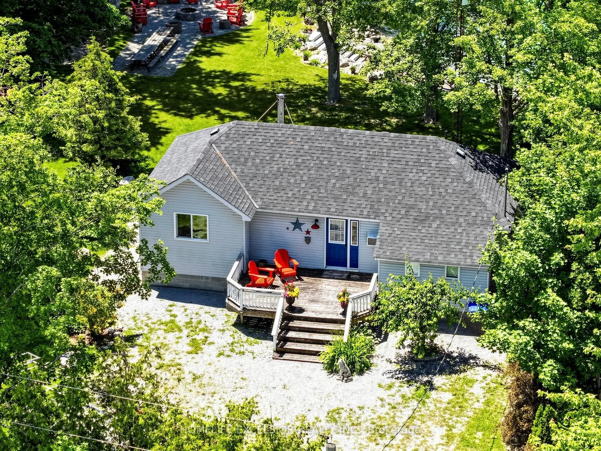2156 Lakeshore Drive