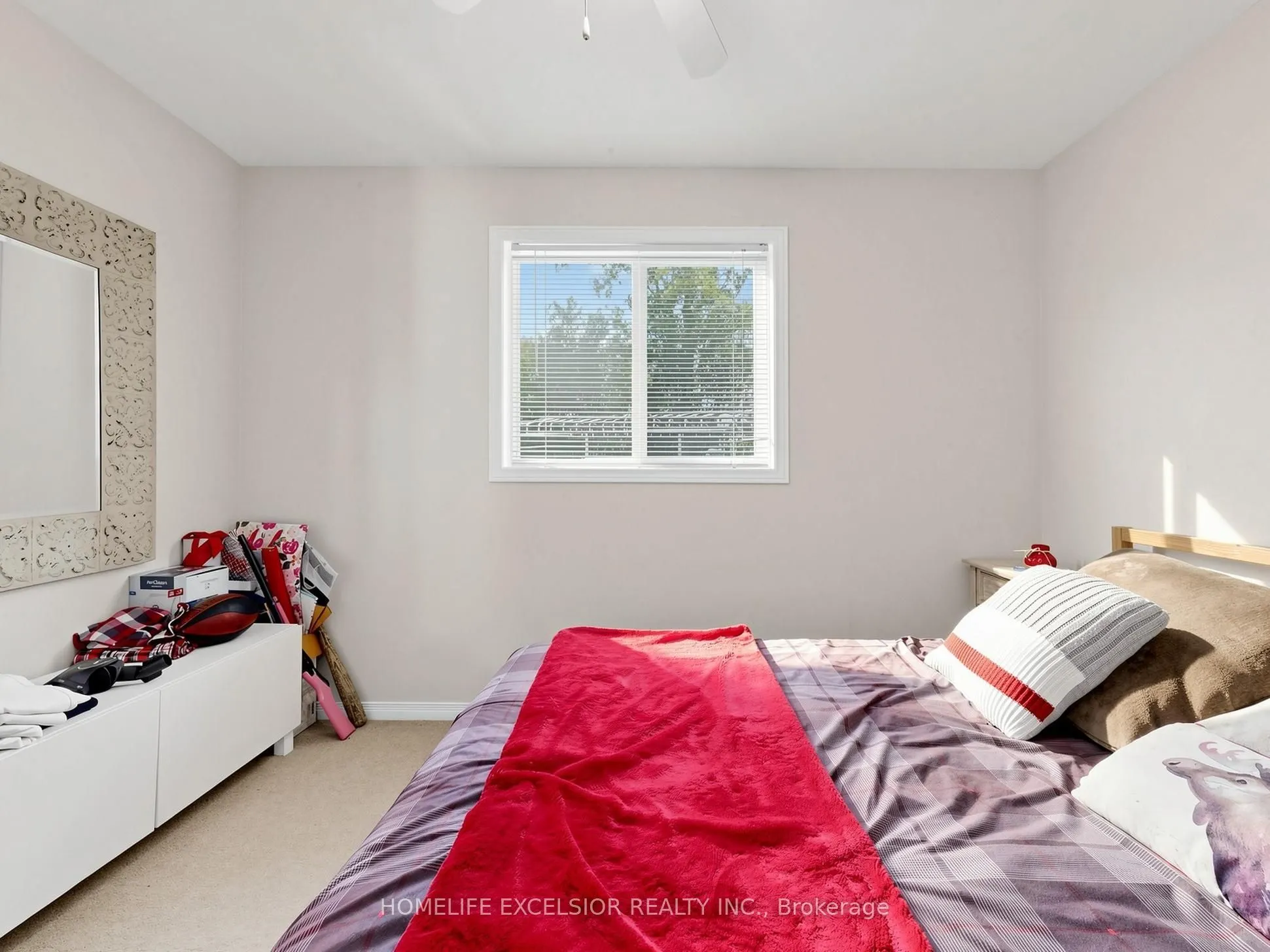 2156 Lakeshore Drive