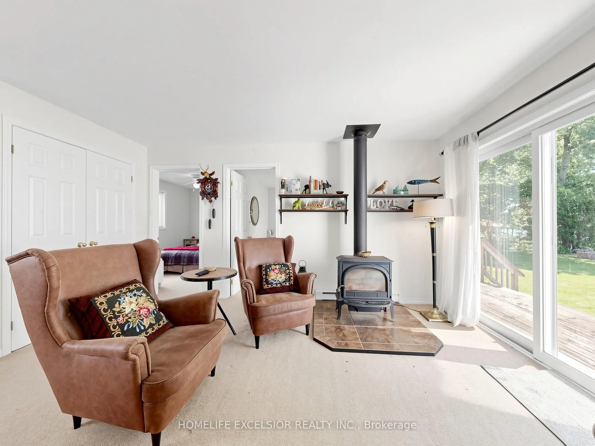 2156 Lakeshore Drive