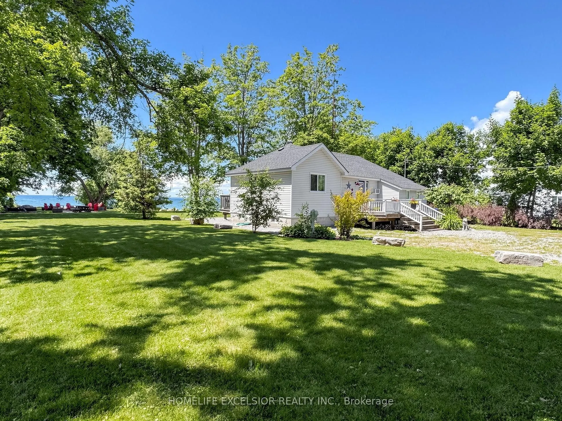 2156 Lakeshore Drive