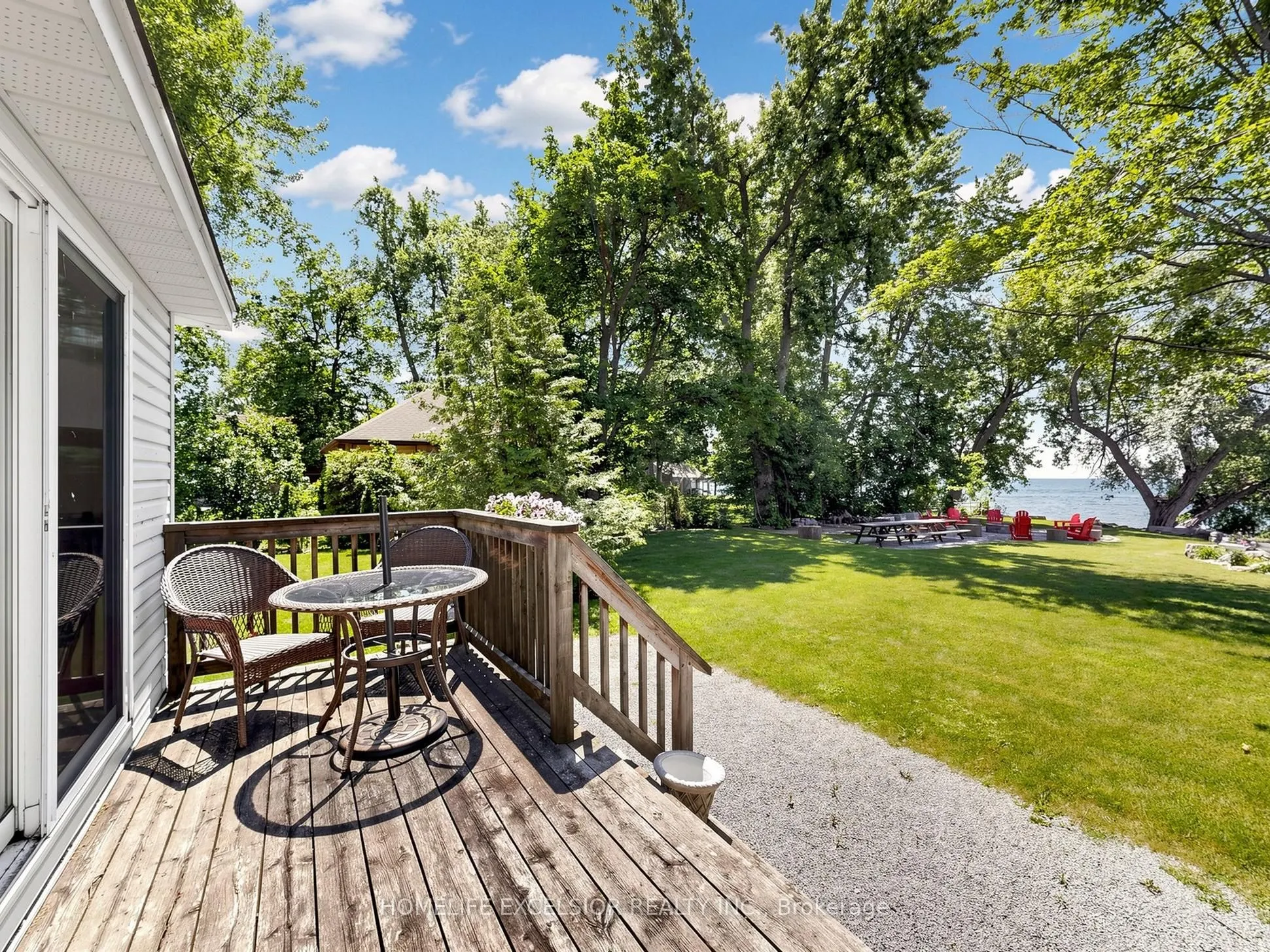 2156 Lakeshore Drive