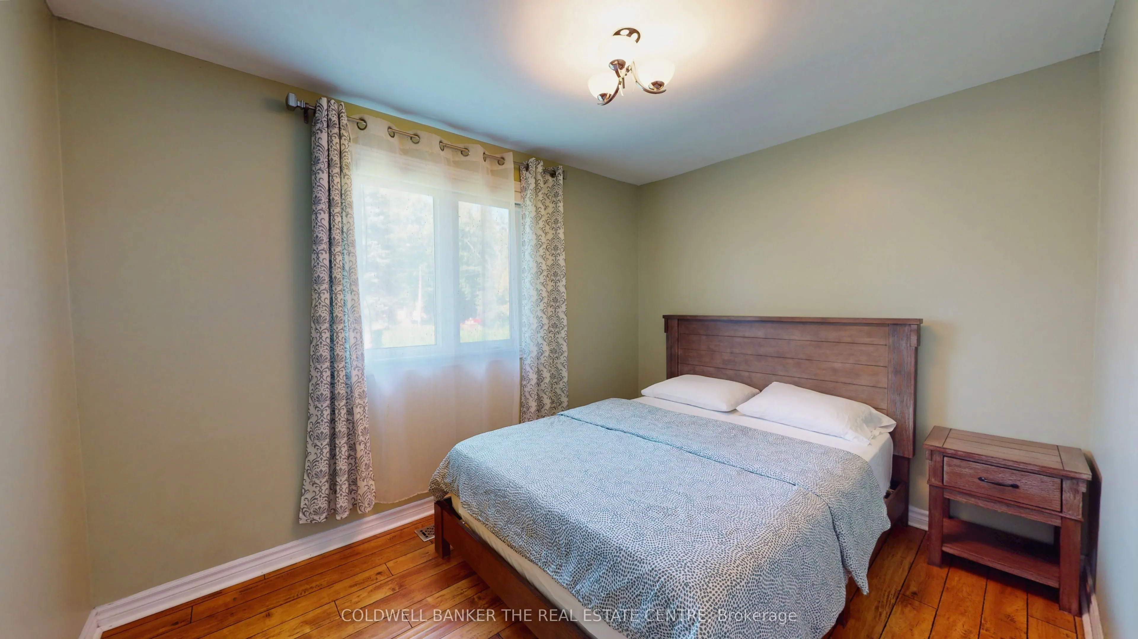 3919 TREELINE Drive