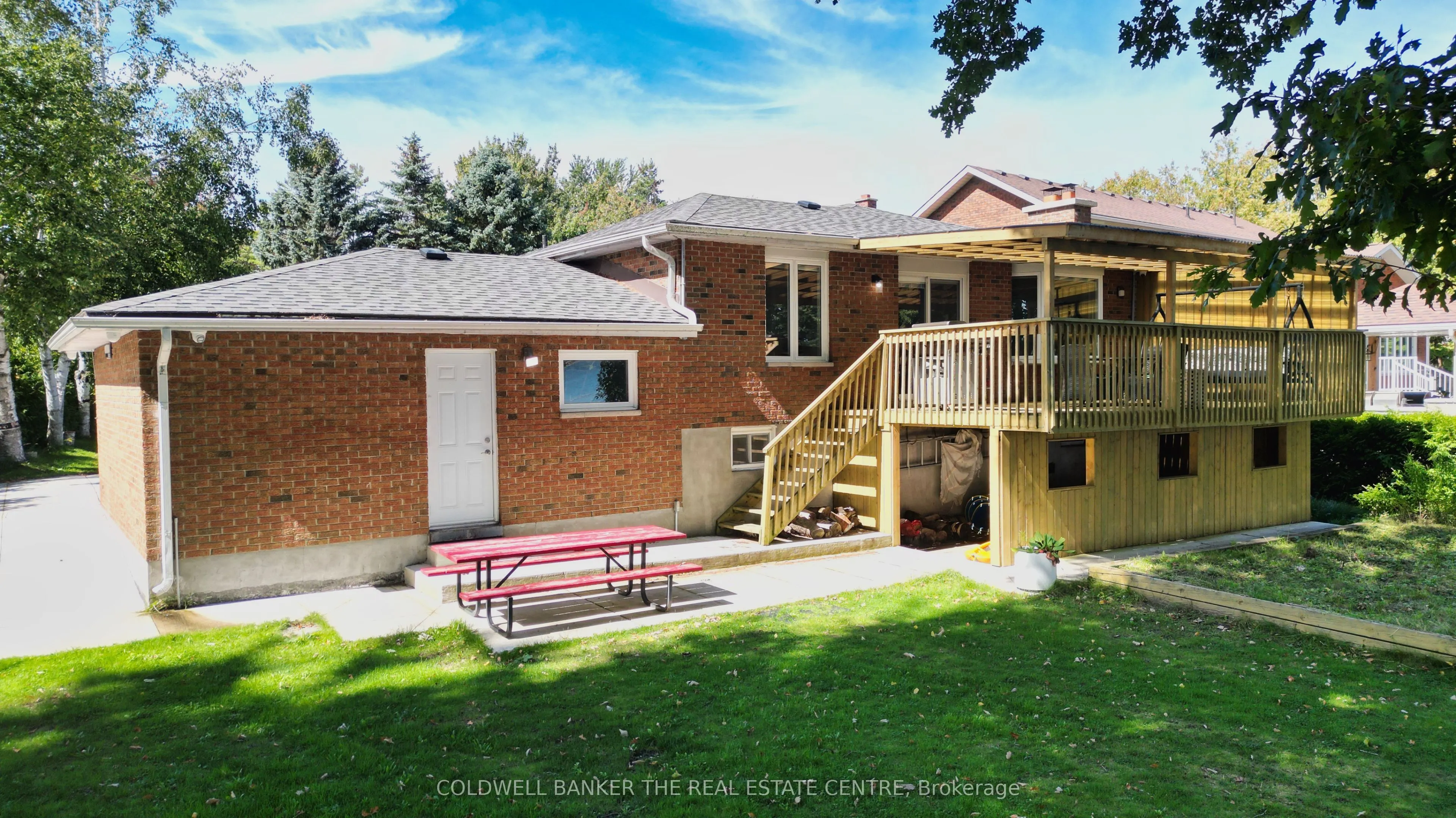3919 TREELINE Drive