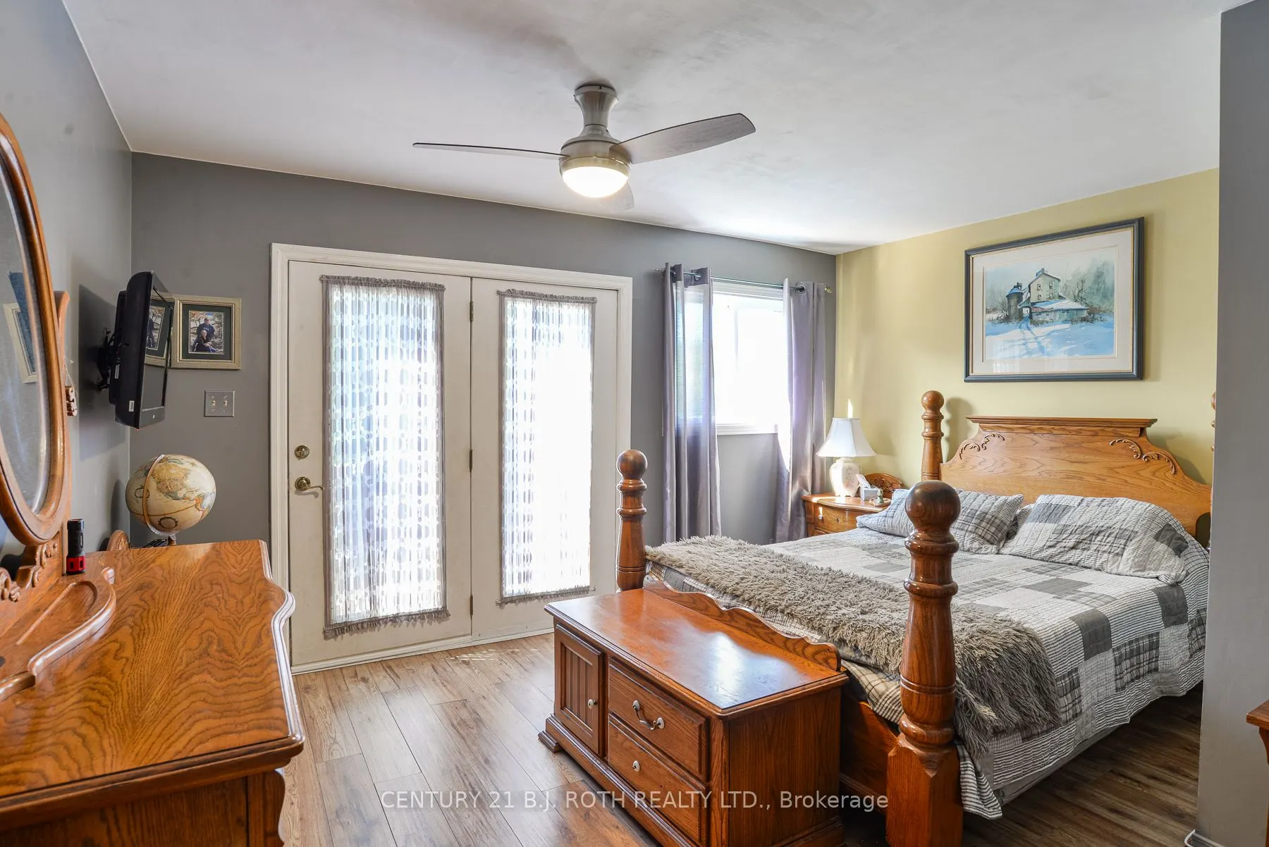 16 Old Indian Trail W