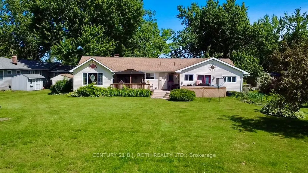 16 Old Indian Trail W
