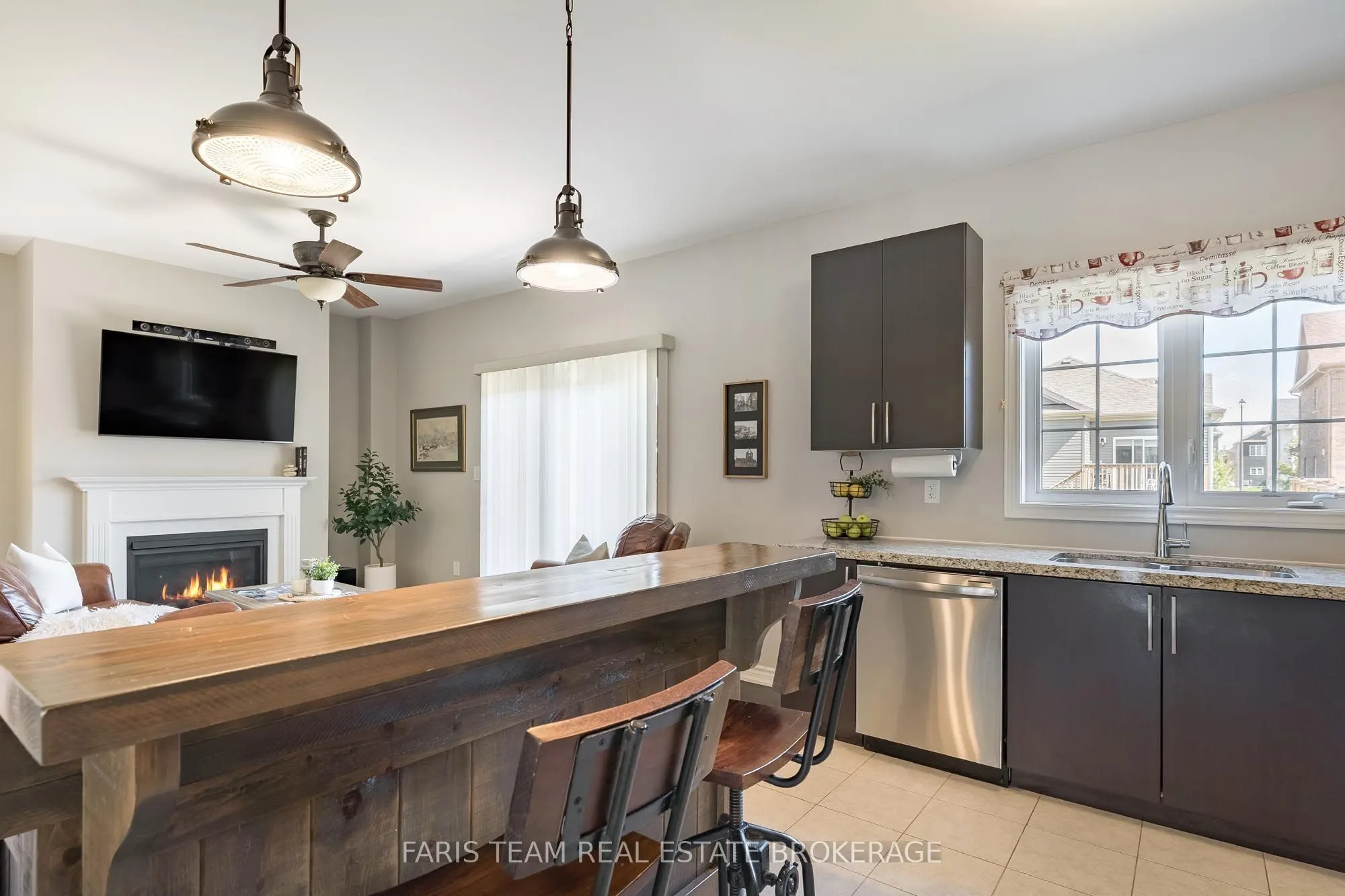 207 Springfield Crescent
