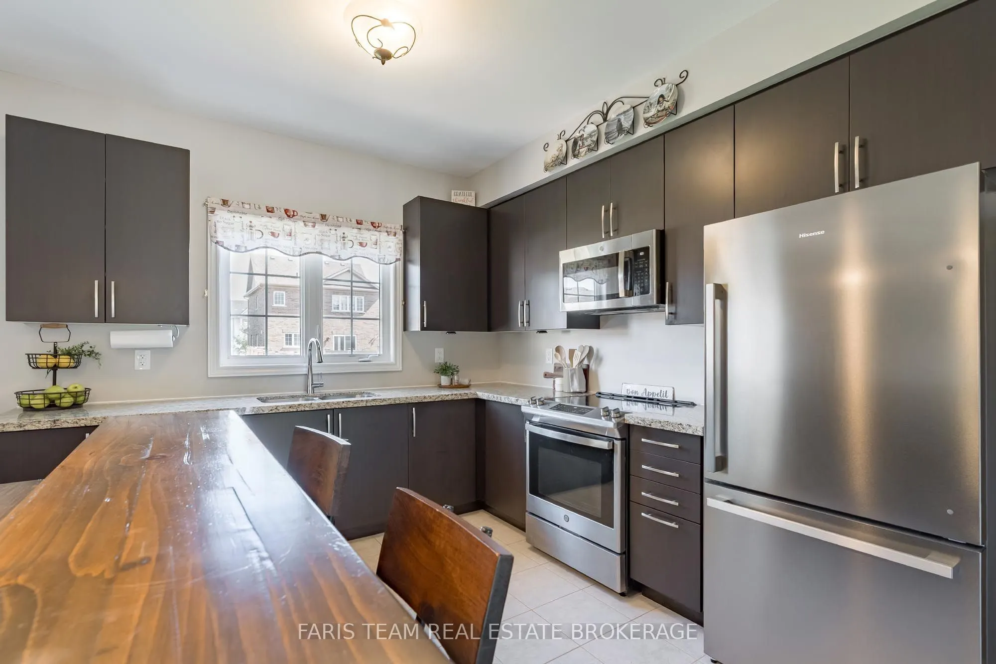 207 Springfield Crescent