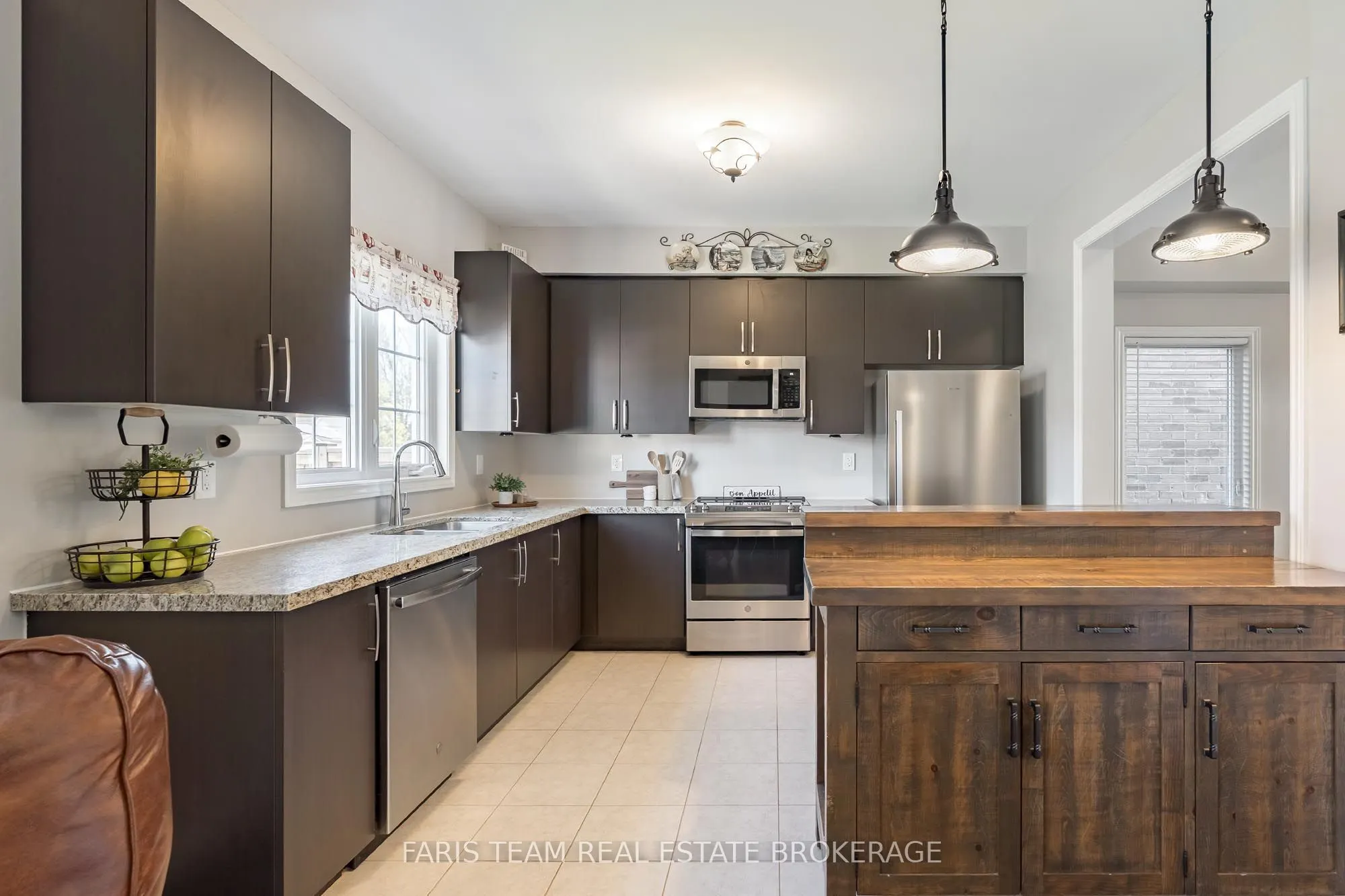 207 Springfield Crescent