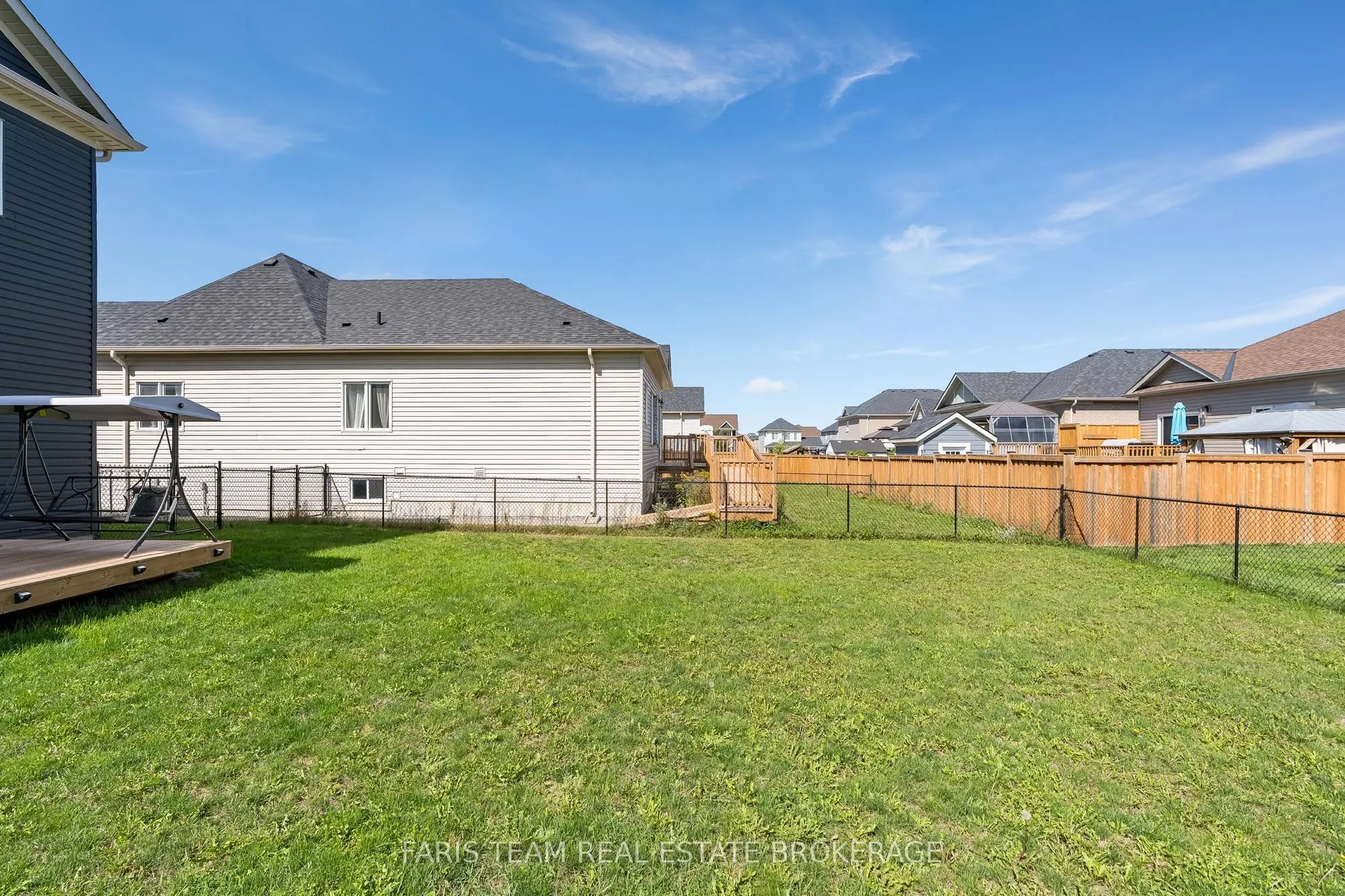 207 Springfield Crescent