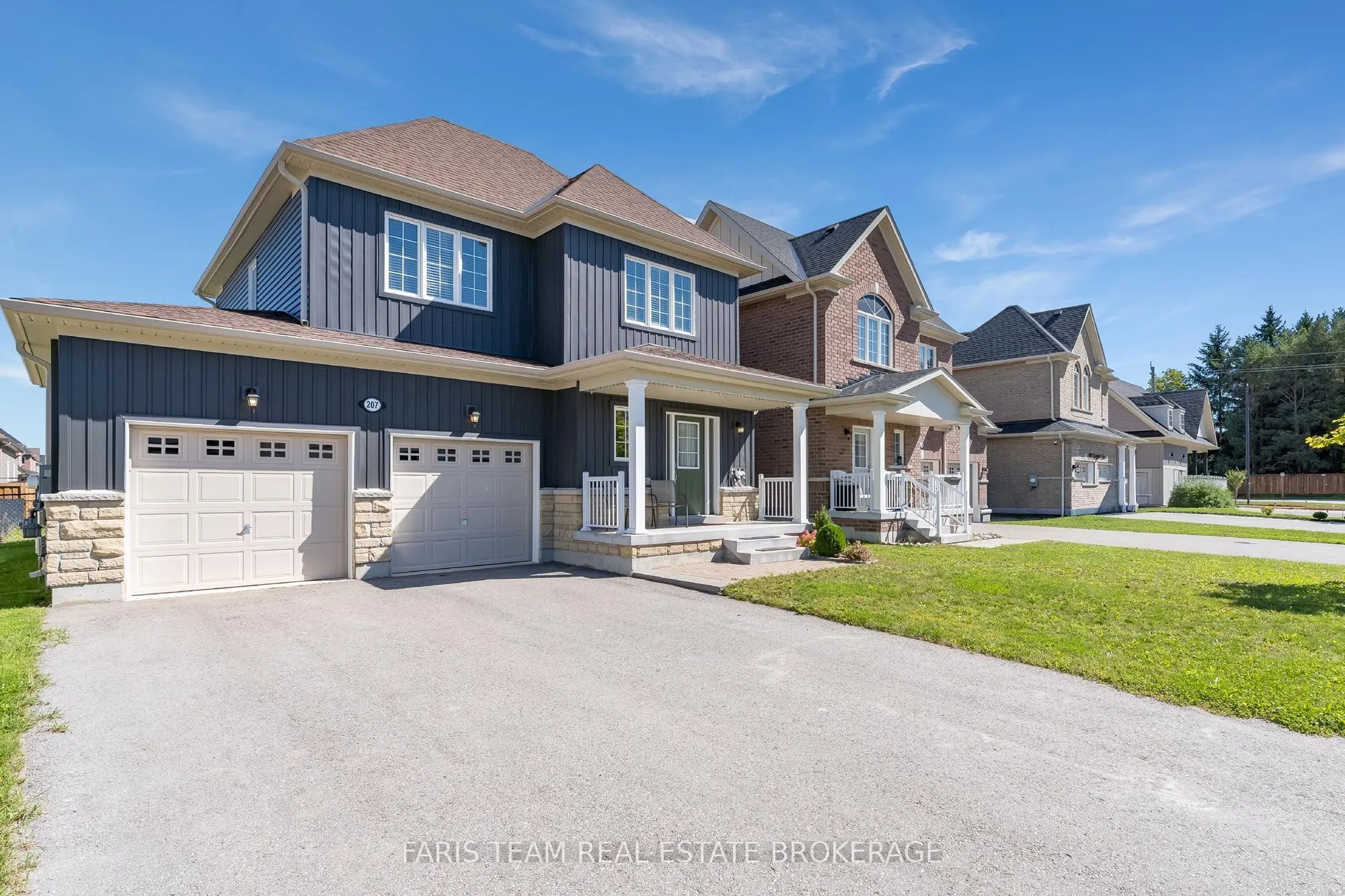 207 Springfield Crescent