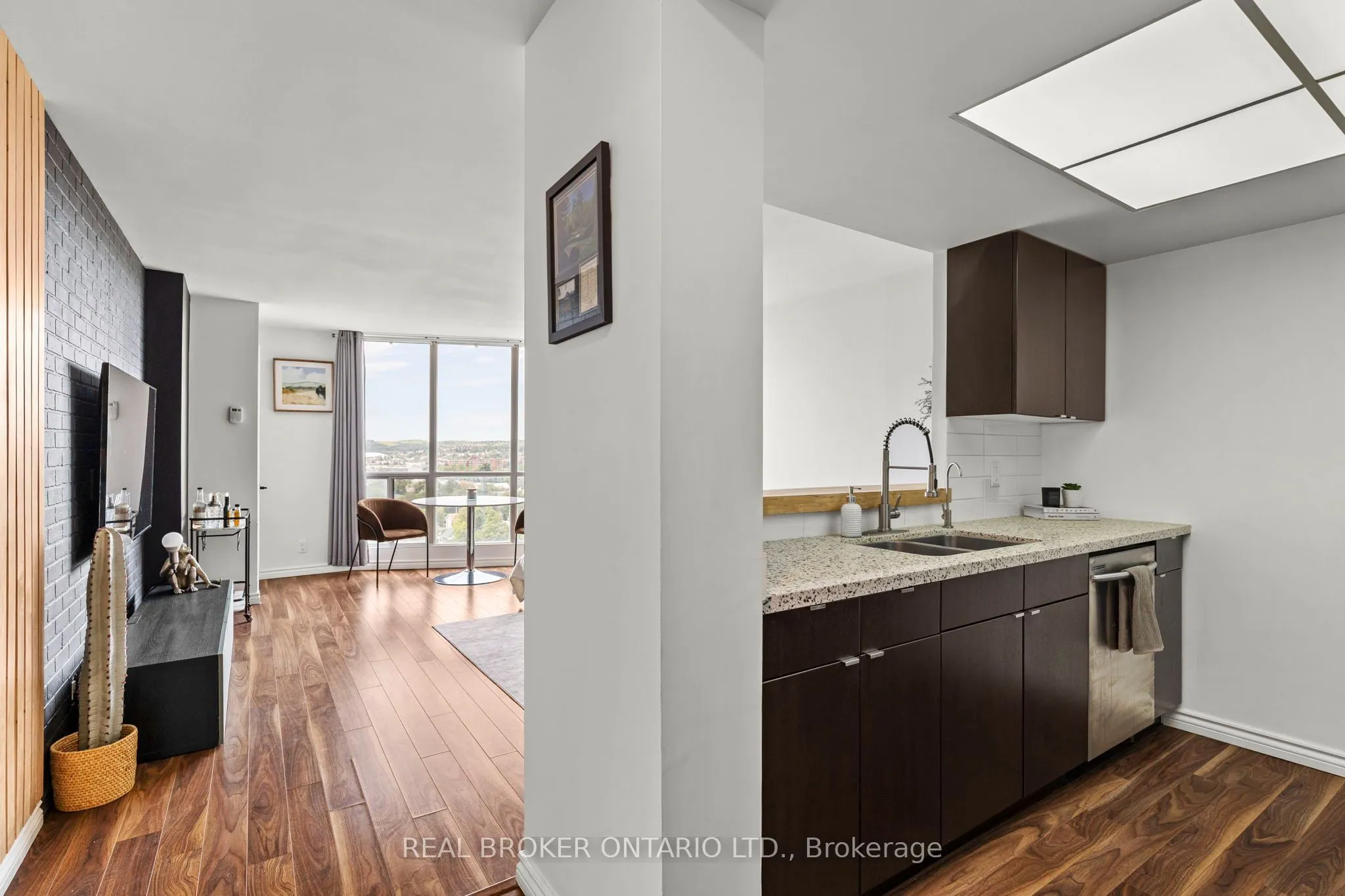 65 Ellen Street #1407