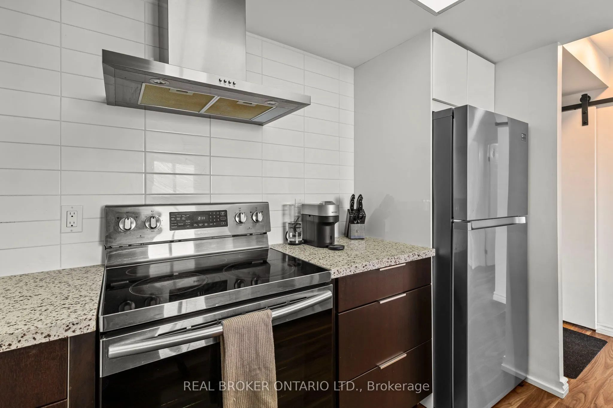 65 Ellen Street #1407