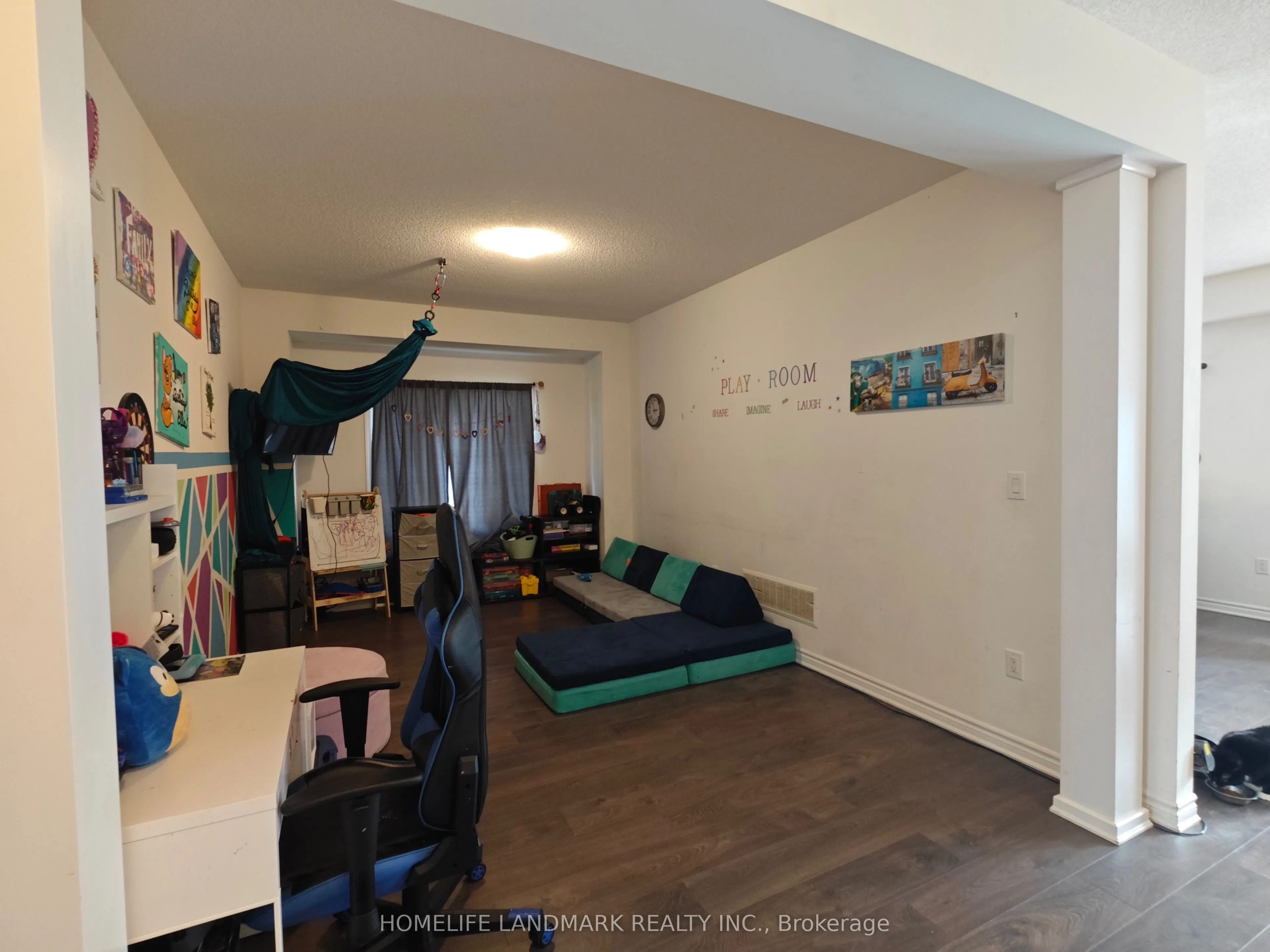 12 Catamaran Drive