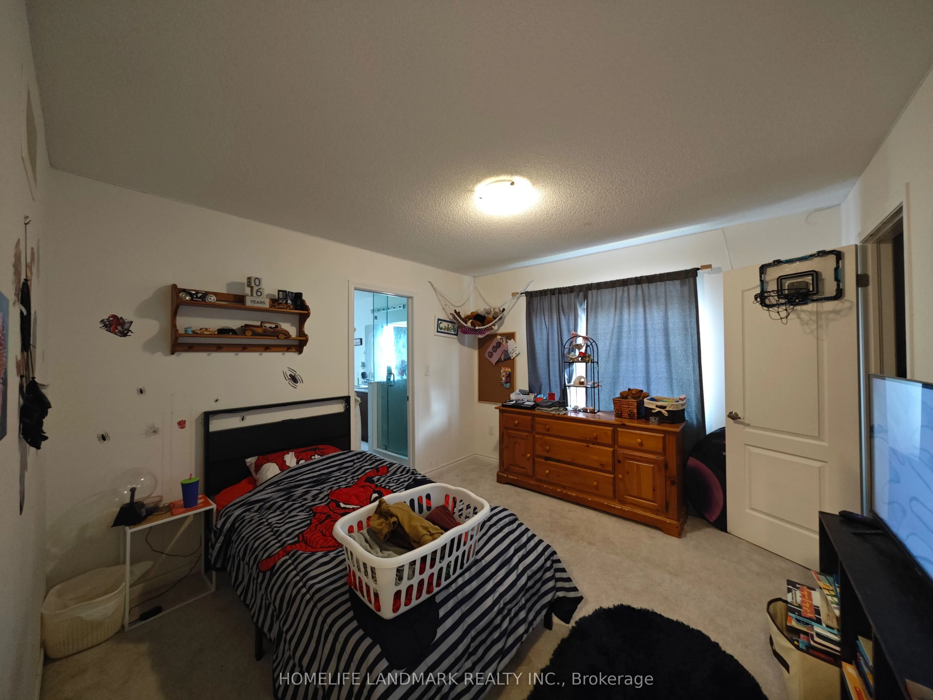 12 Catamaran Drive