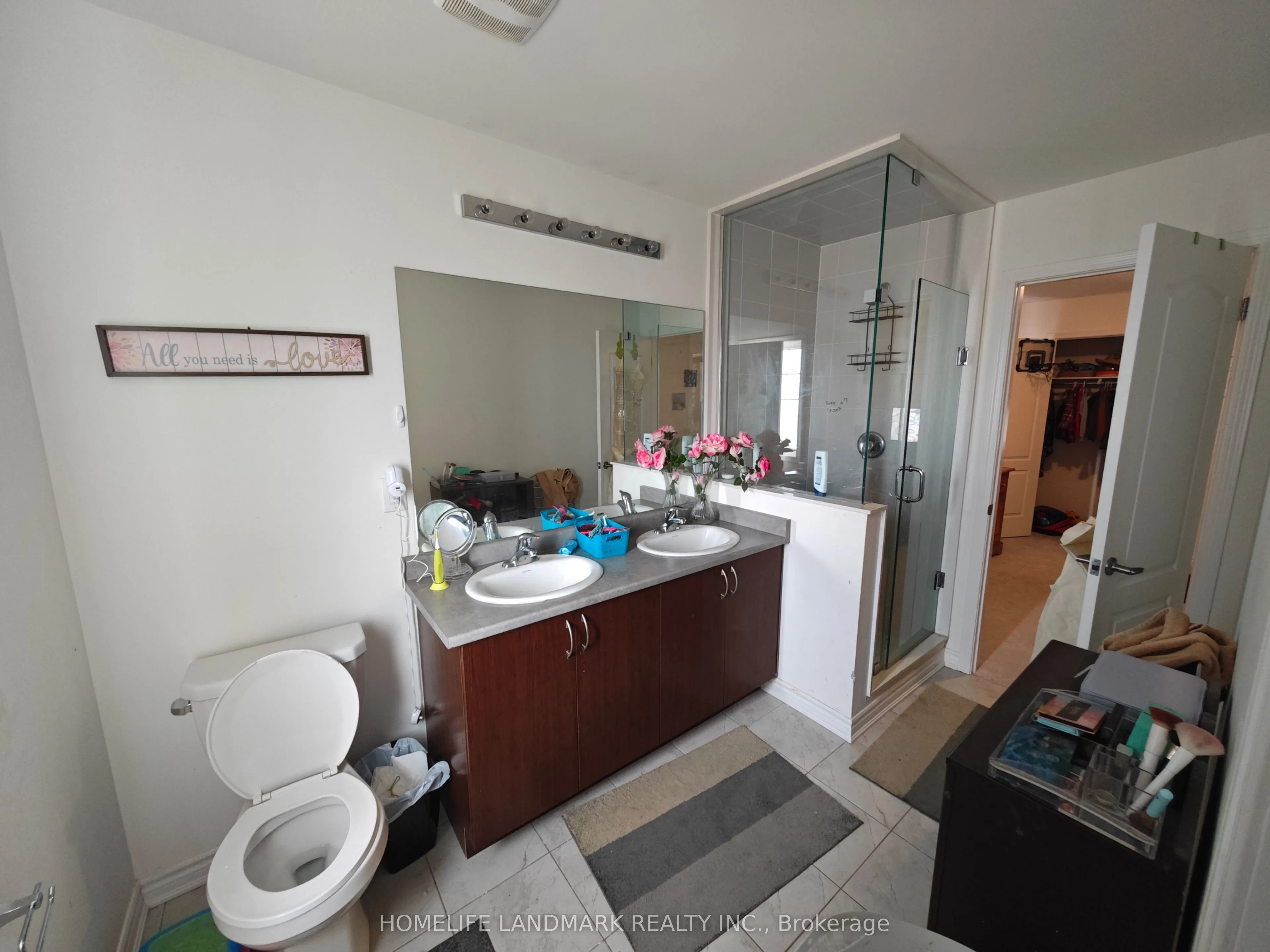 12 Catamaran Drive