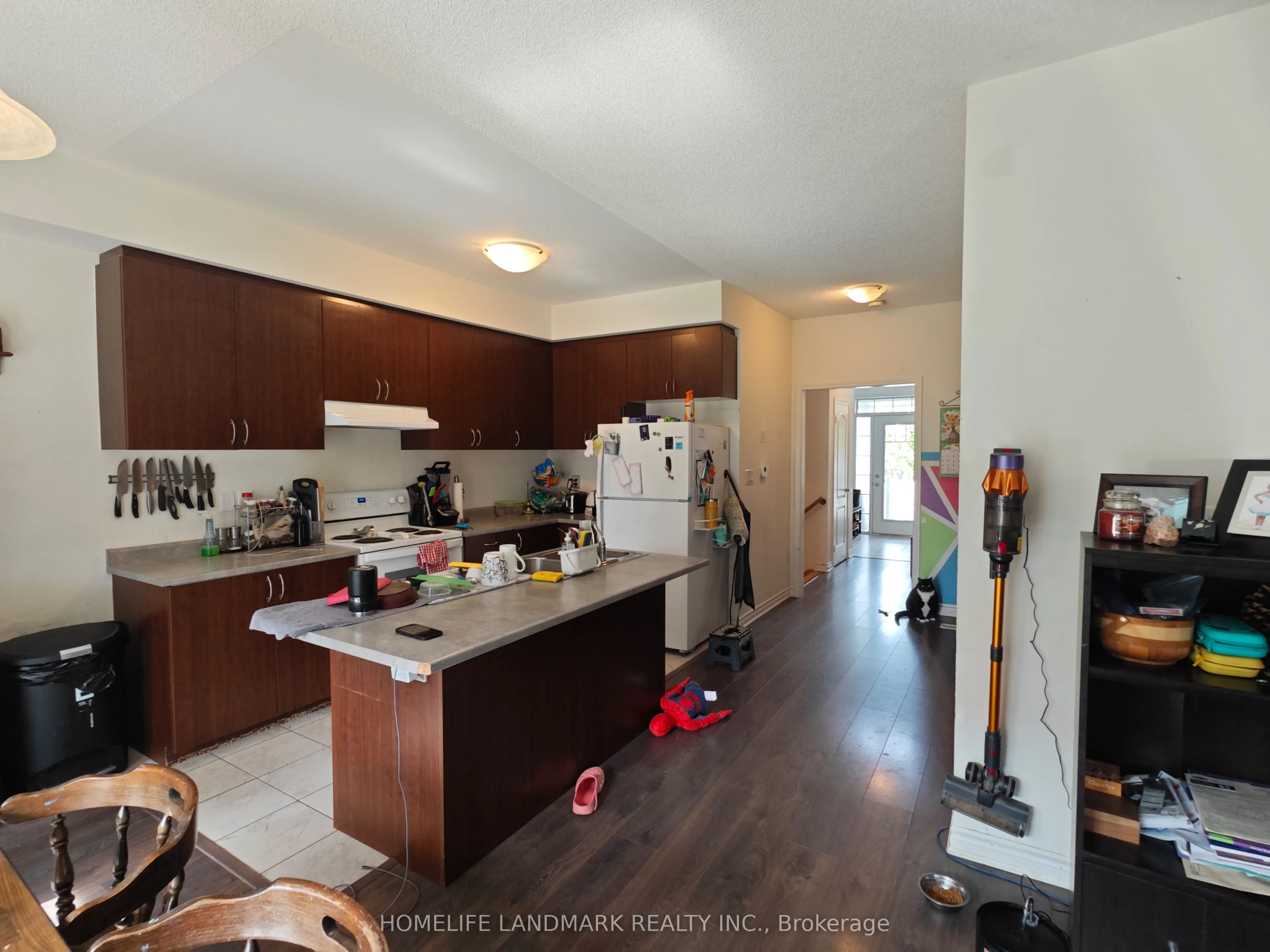 12 Catamaran Drive