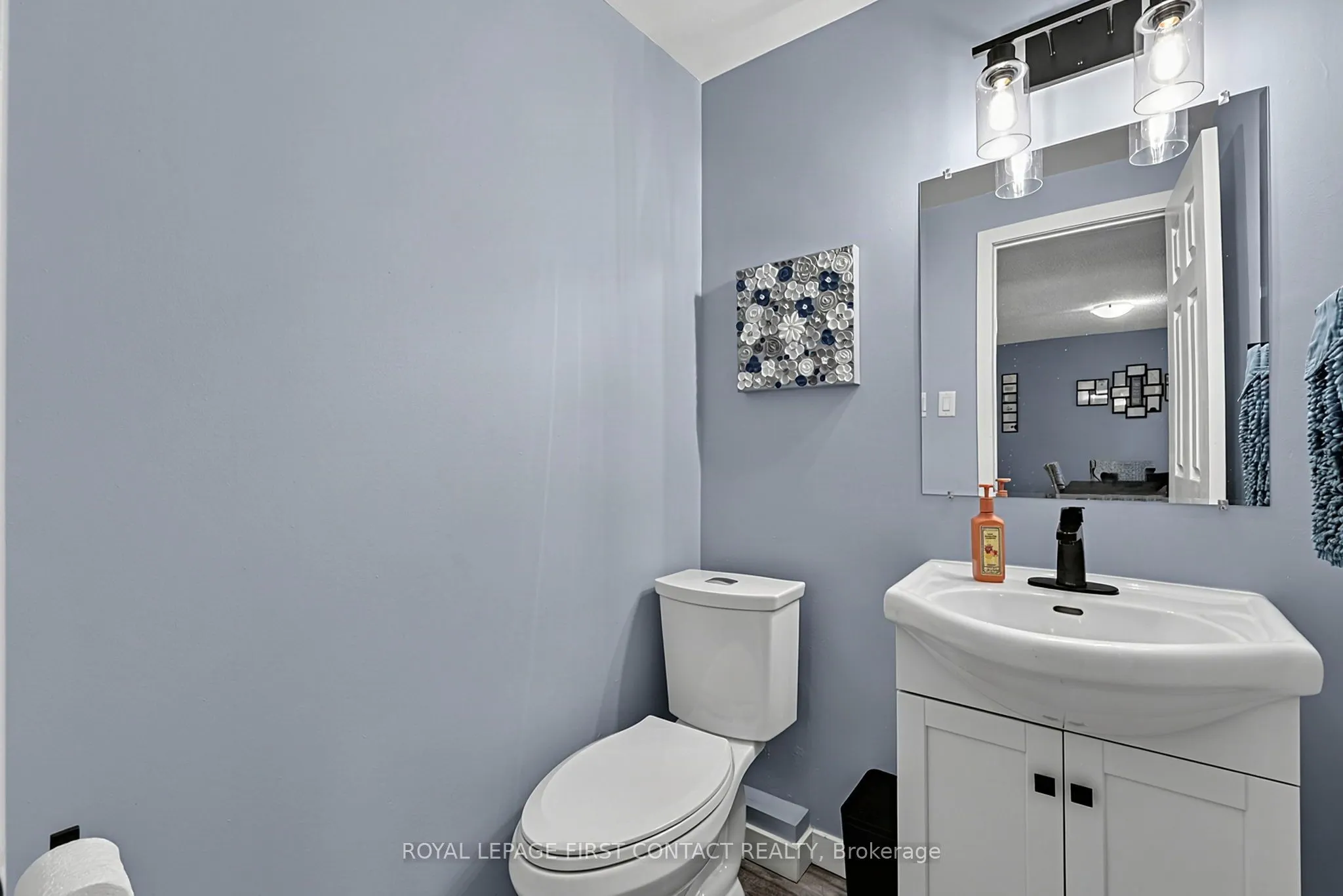 233 Innisfil Street #8