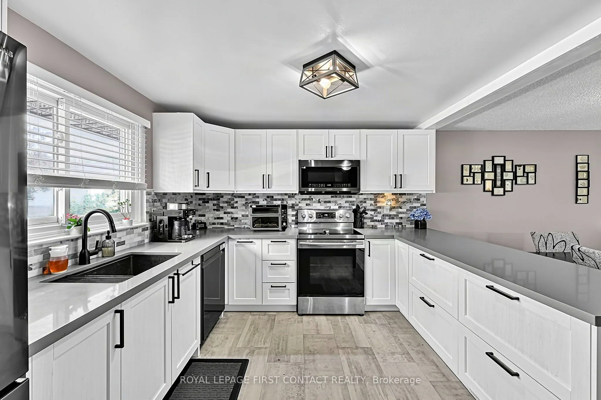233 Innisfil Street #8