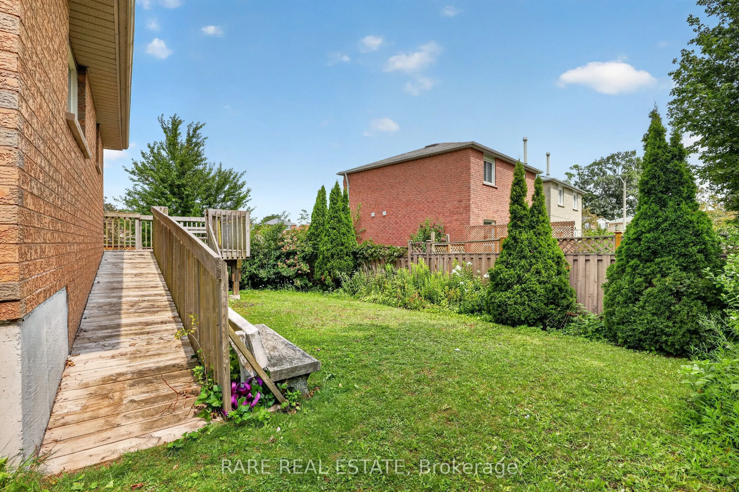 7 Longman Drive