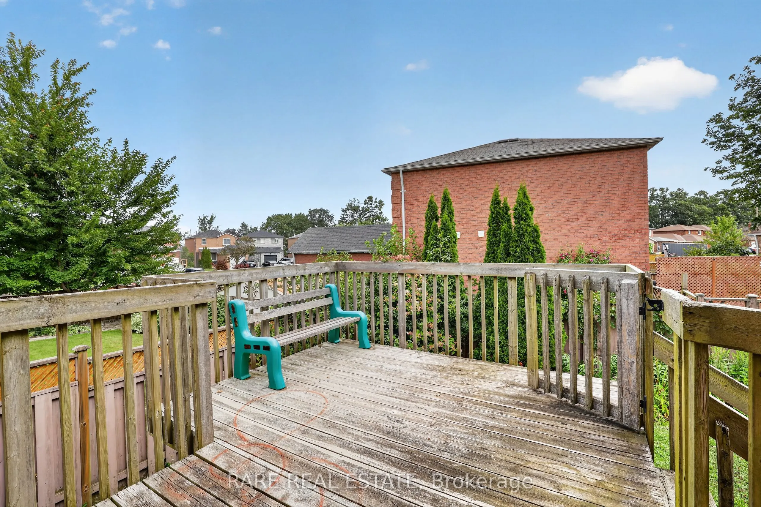 7 Longman Drive