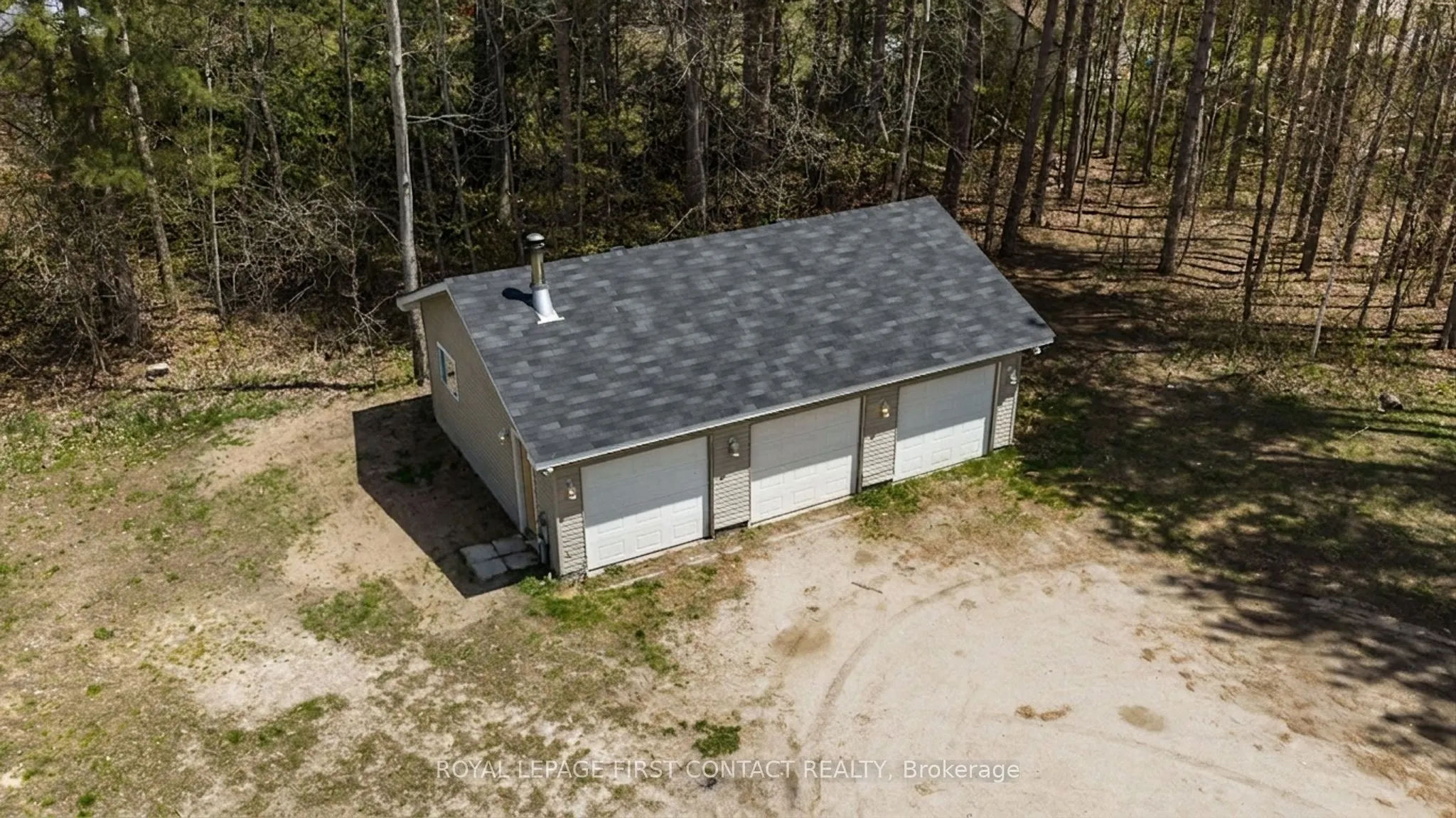 2228 Monck Road
