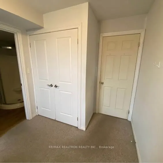 252 Penetanguishene Road #8