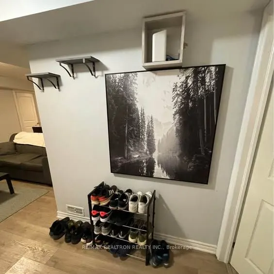 252 Penetanguishene Road #8