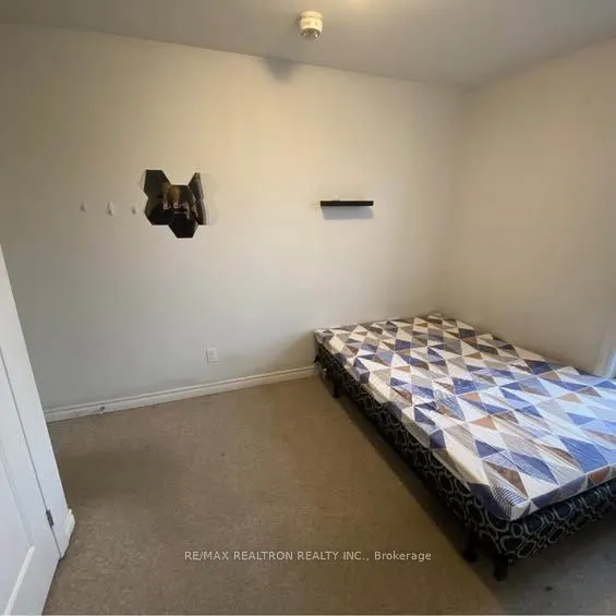252 Penetanguishene Road #8