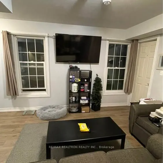 252 Penetanguishene Road #8