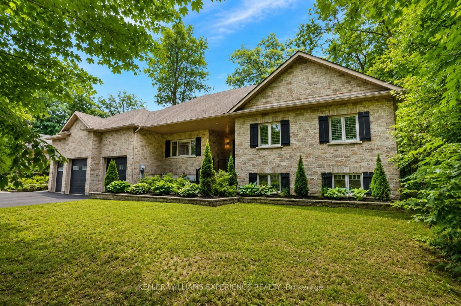 41 Heron Boulevard
