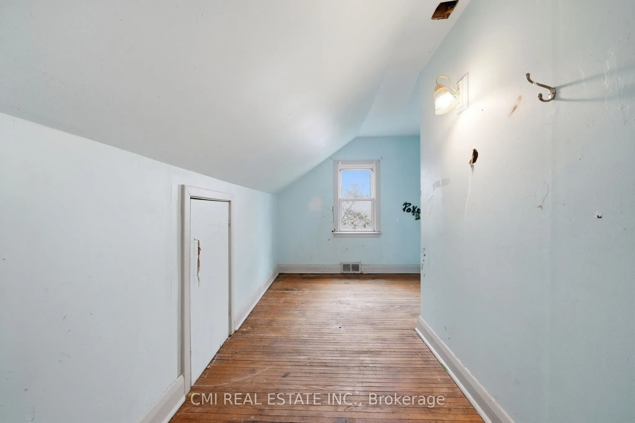 345 LINWOOD Avenue