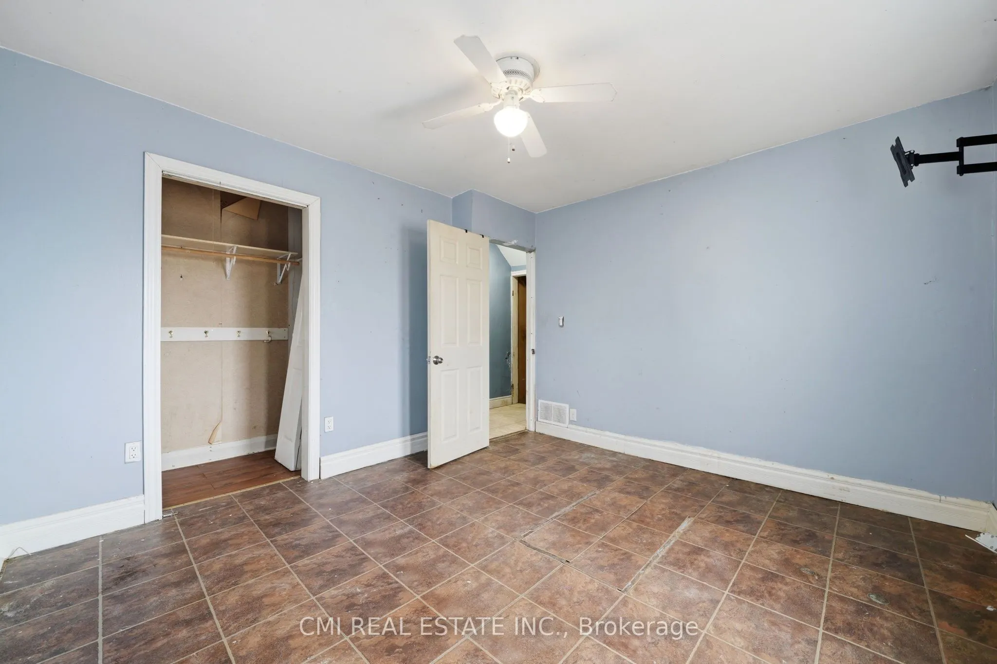 345 LINWOOD Avenue