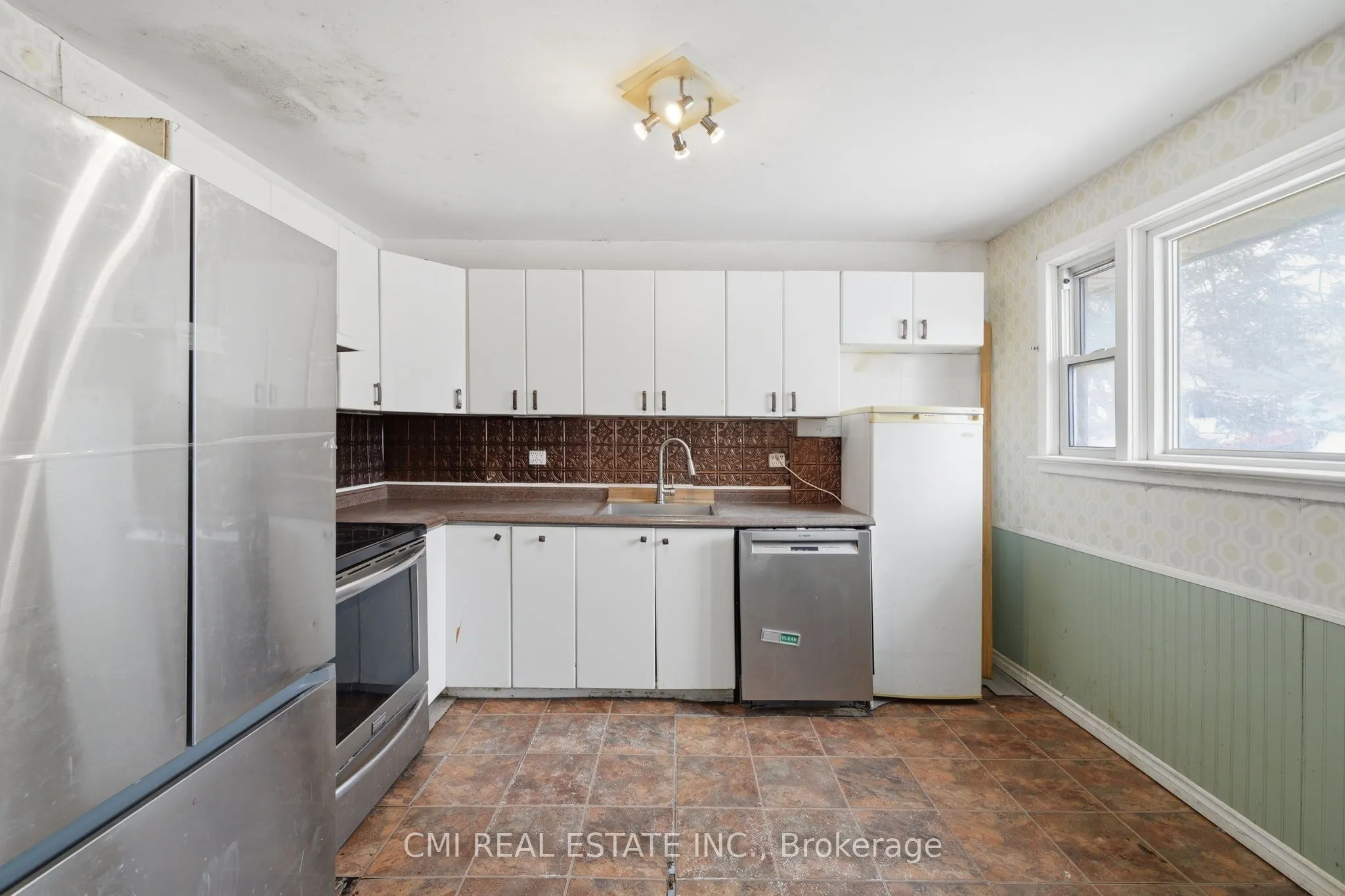 345 LINWOOD Avenue