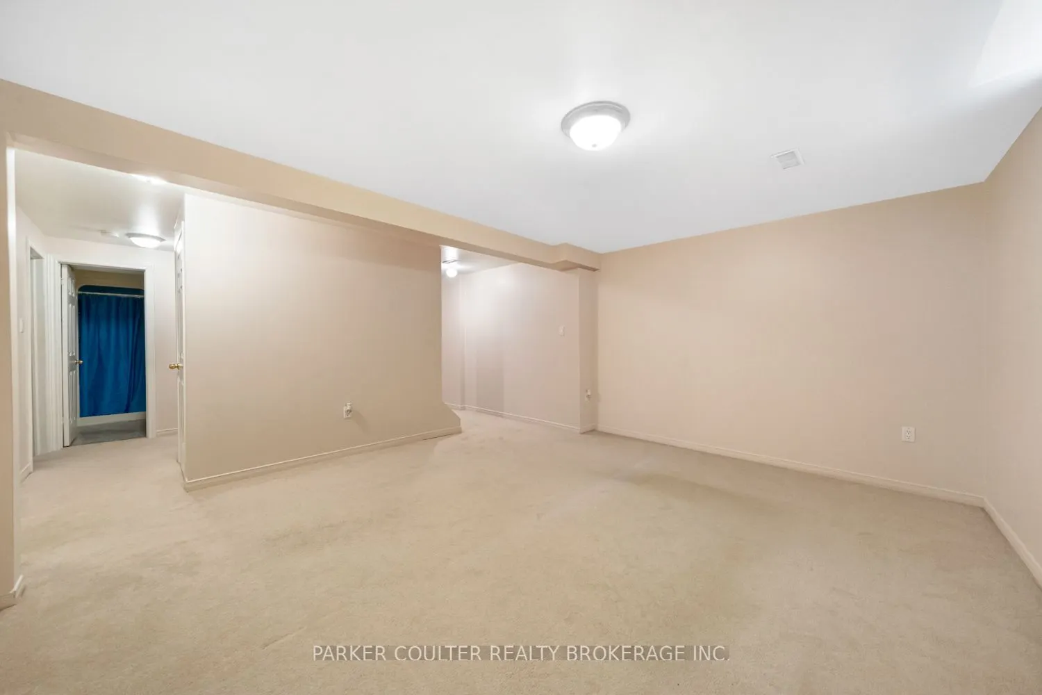 32 Carter Crescent