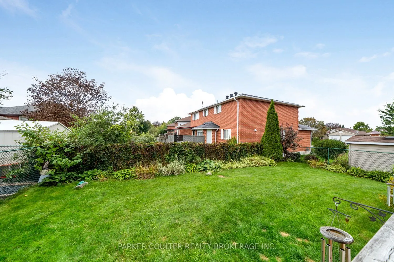32 Carter Crescent