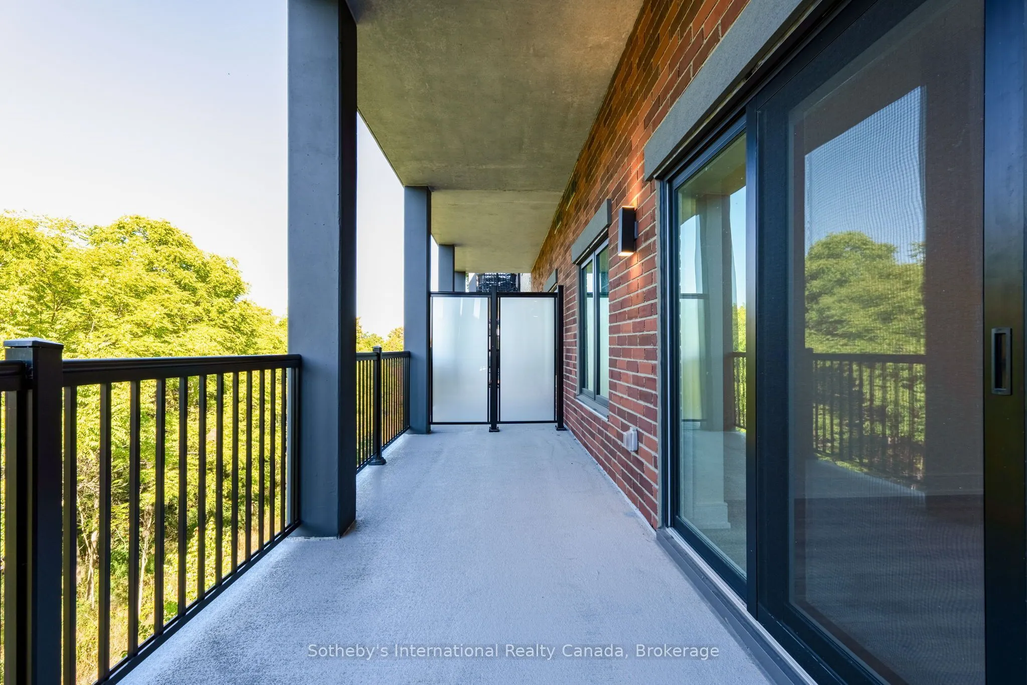 121 Mary Street #316