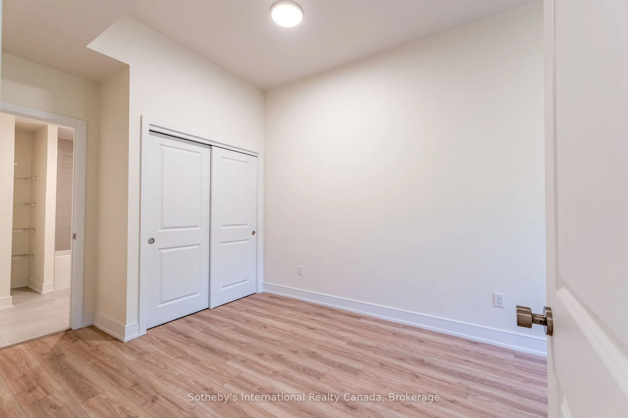 121 Mary Street #316